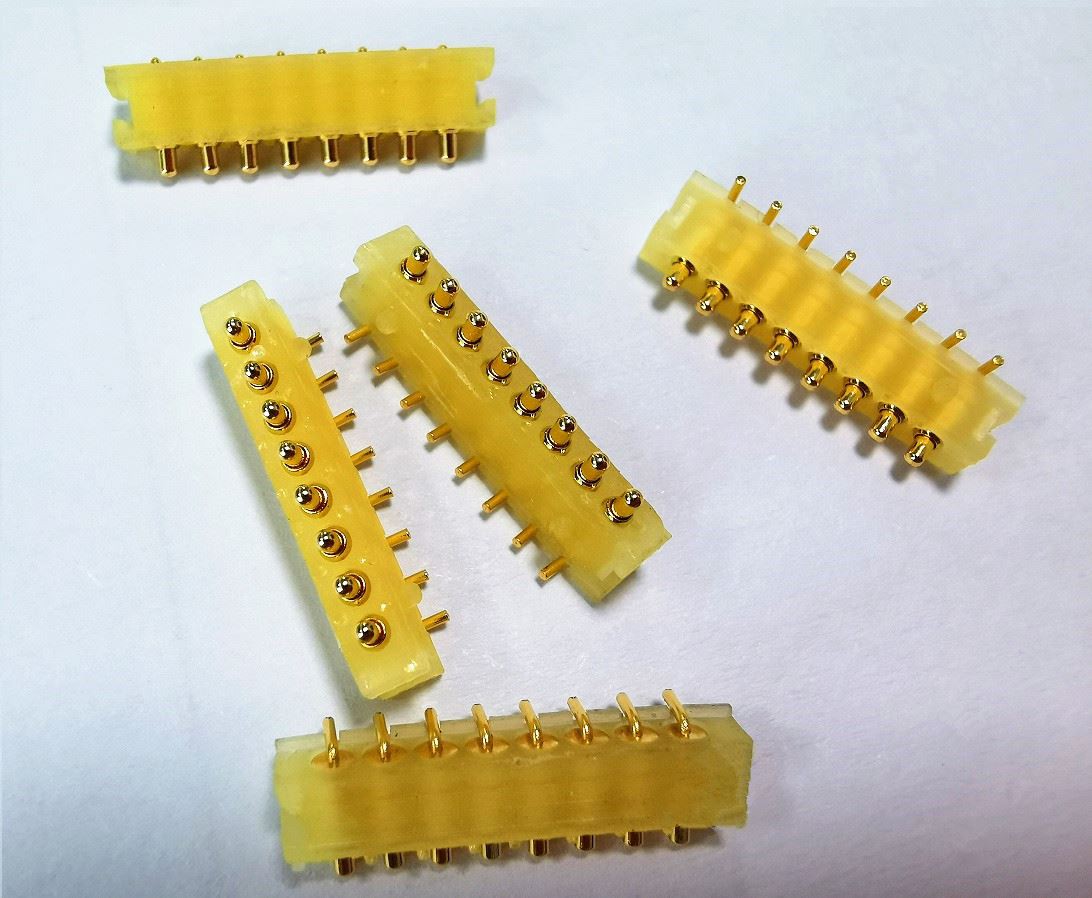 8-kolíkový Pogo kolík Jednoriadkový pravouhlý konektor